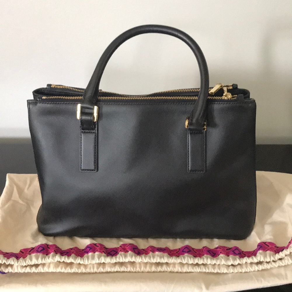 Tory Handbag - Picture 2 of 7